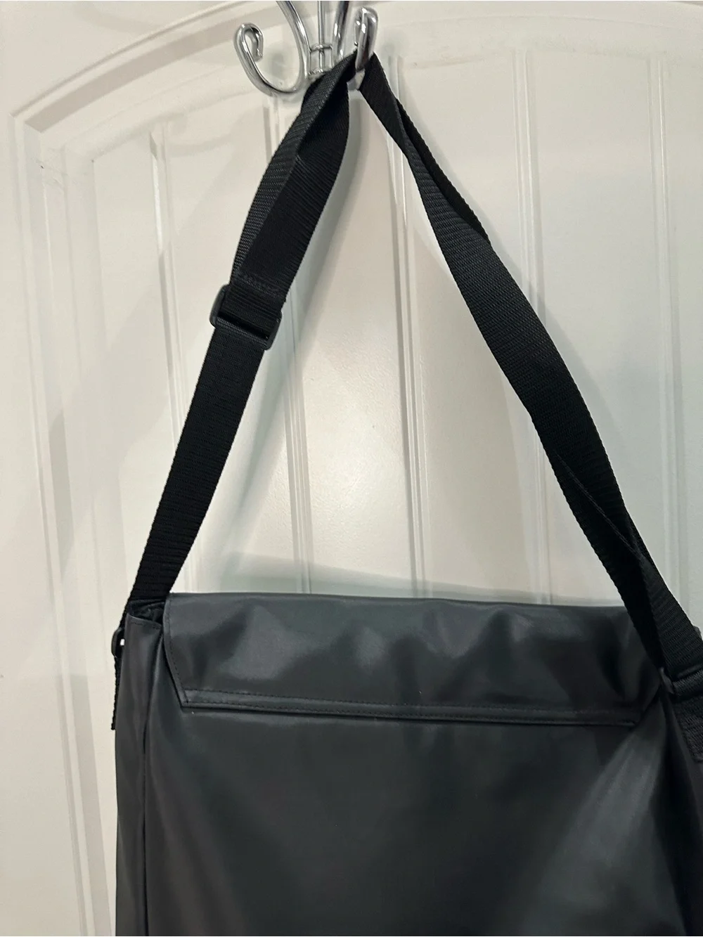 Candies Messenger Bag - nylon adjustable strap academia